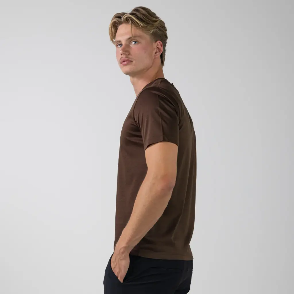 shirt glans bruin 3.webp