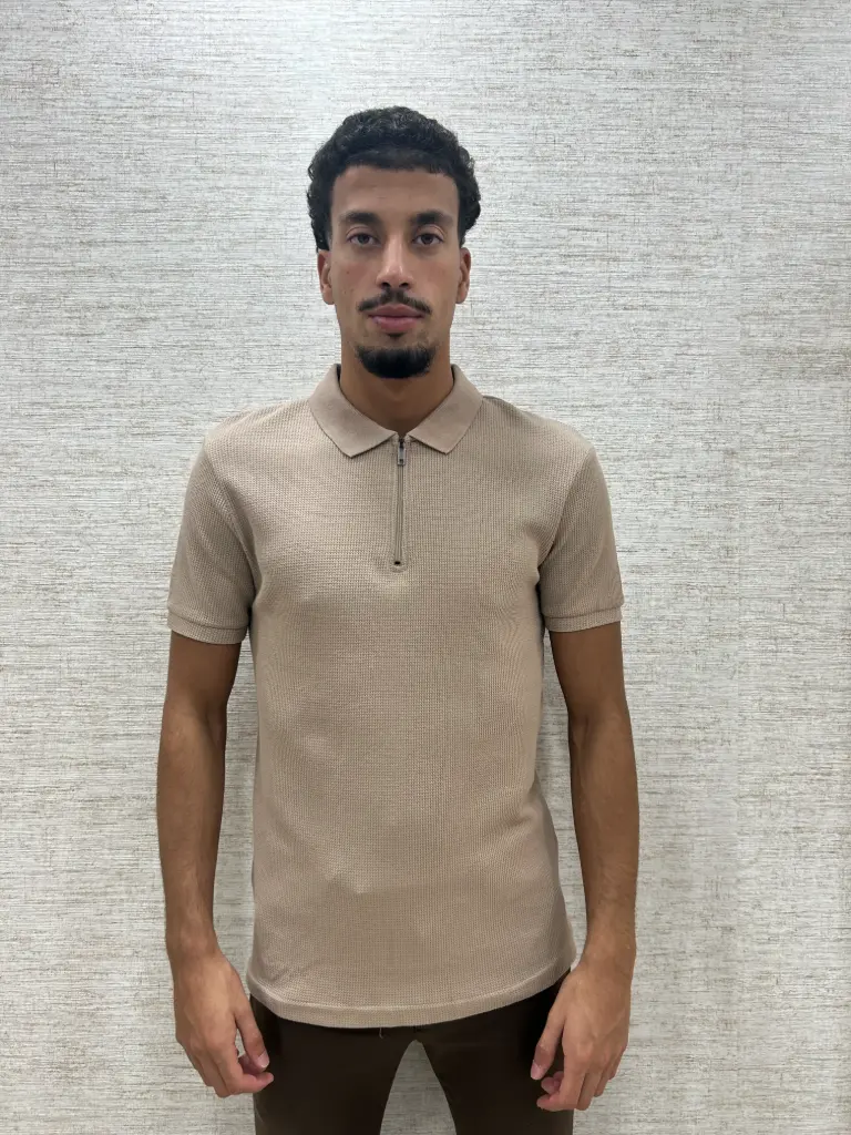 Essential Zip Polo Beige
