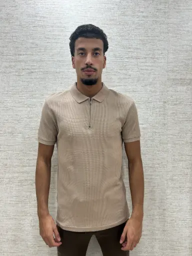 Essential Zip Polo Beige